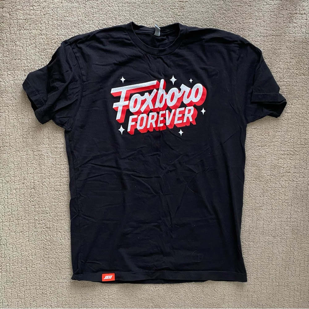 JE11 Foxboro Forever Men’s T-Shirt